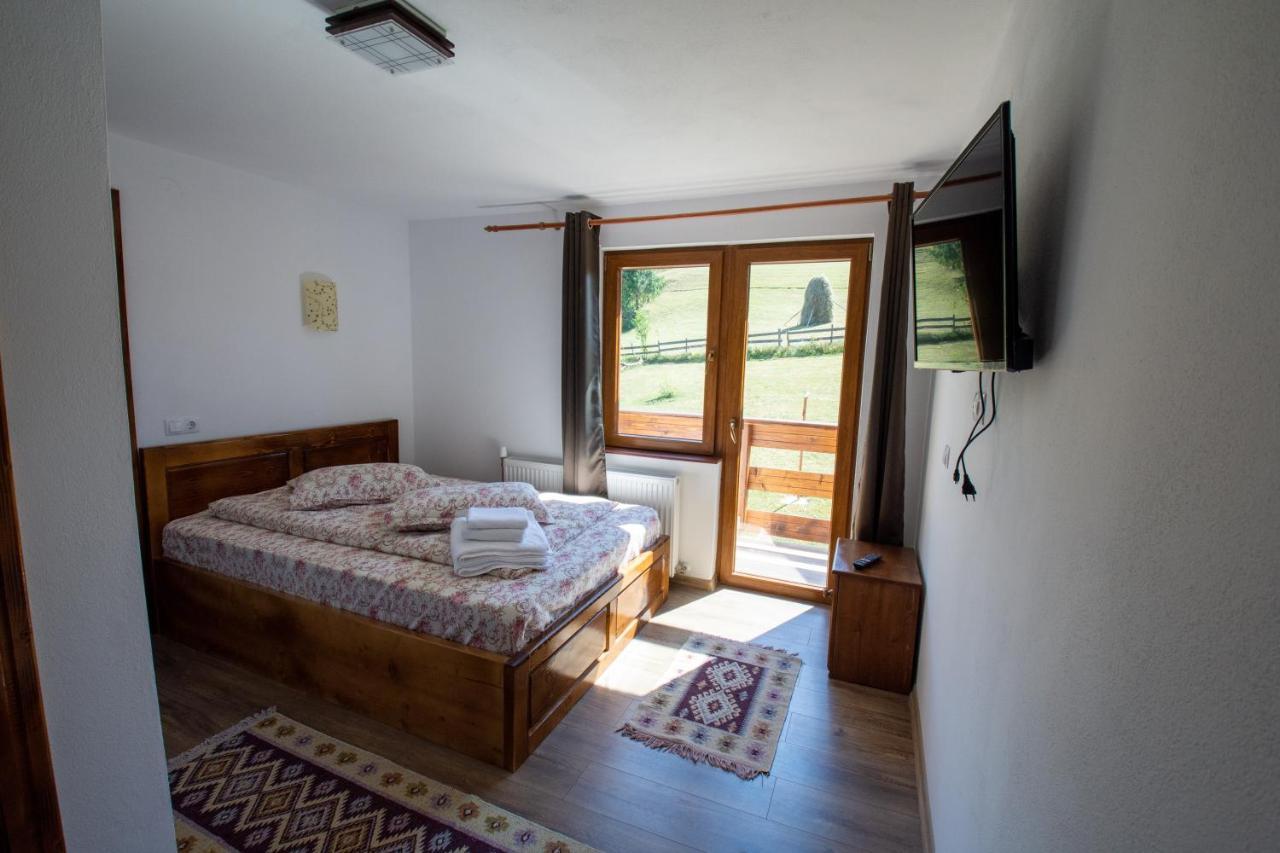 Cabana Denisa Арьешени Экстерьер фото