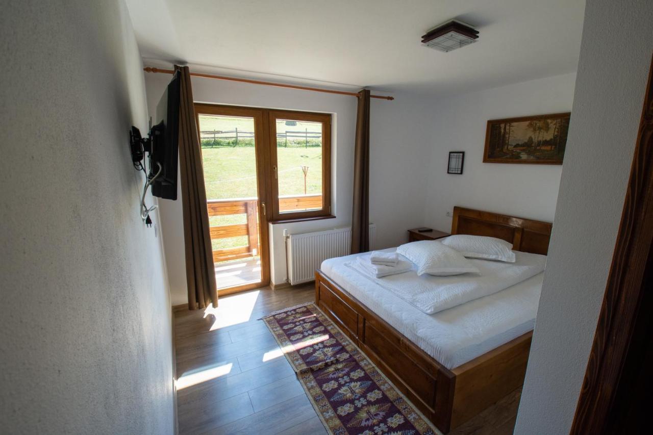 Cabana Denisa Арьешени Экстерьер фото